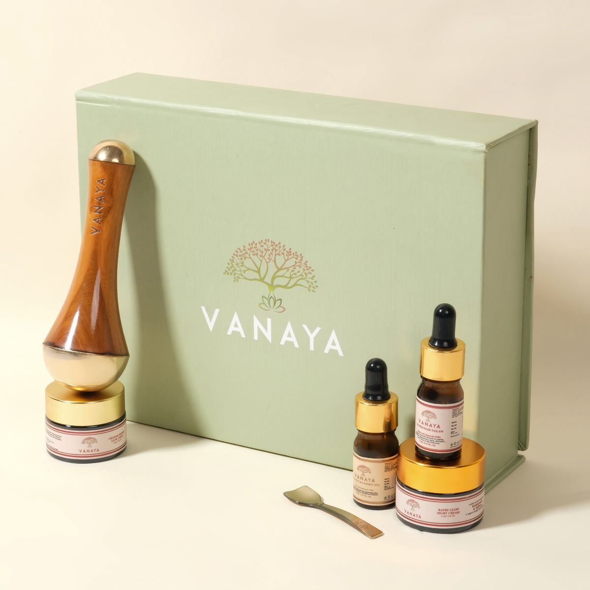 The Glow Essentials Gift Box